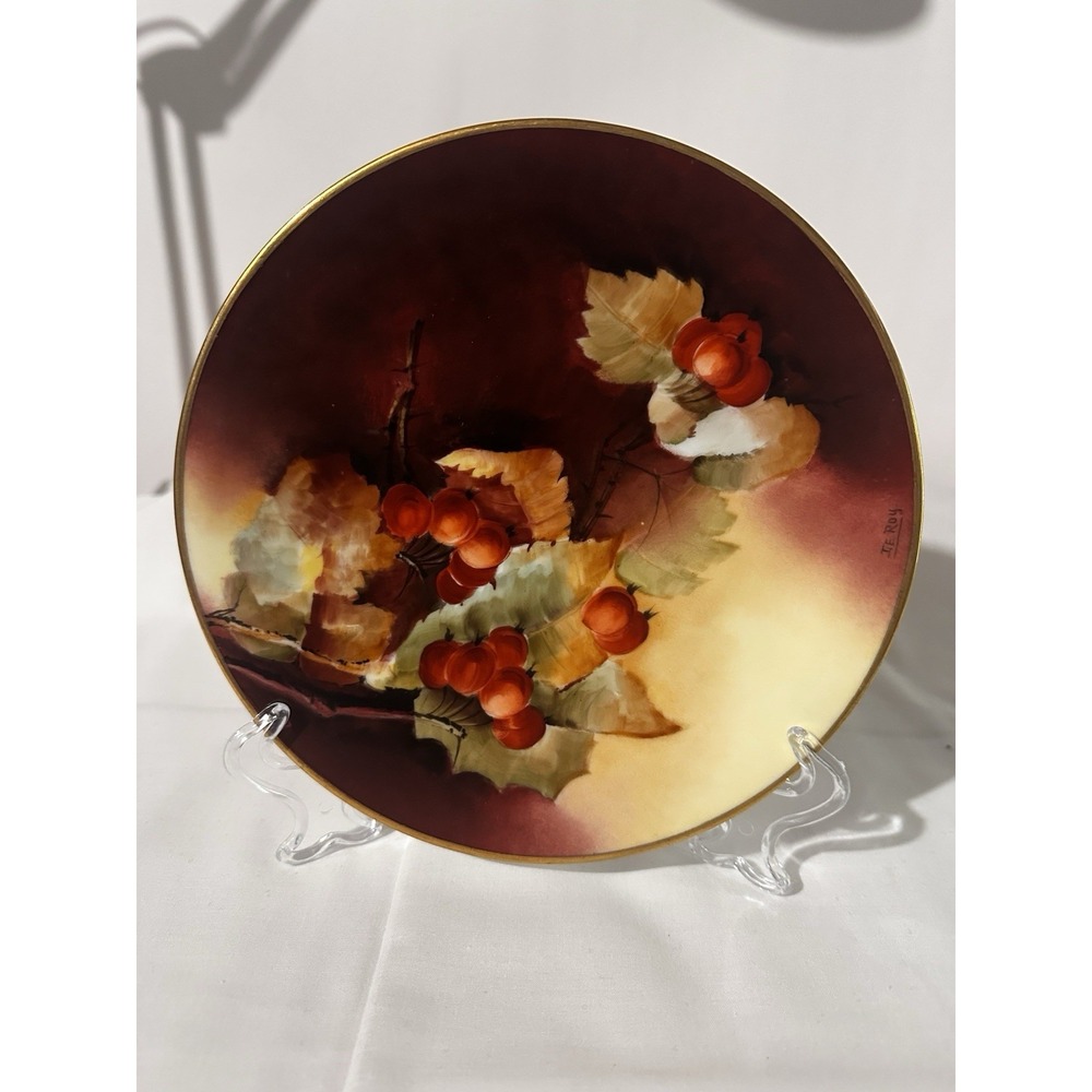 T & V Limoges 8"‎ LeRoy Plate Hand Painted Gilt Edge Signed Unique Painting!